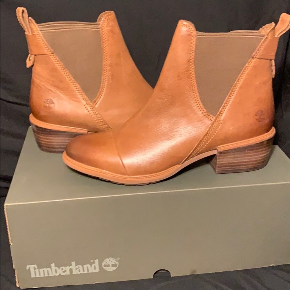 TIMBERLAND WOMEN'S BOOTS SIZE 9.5